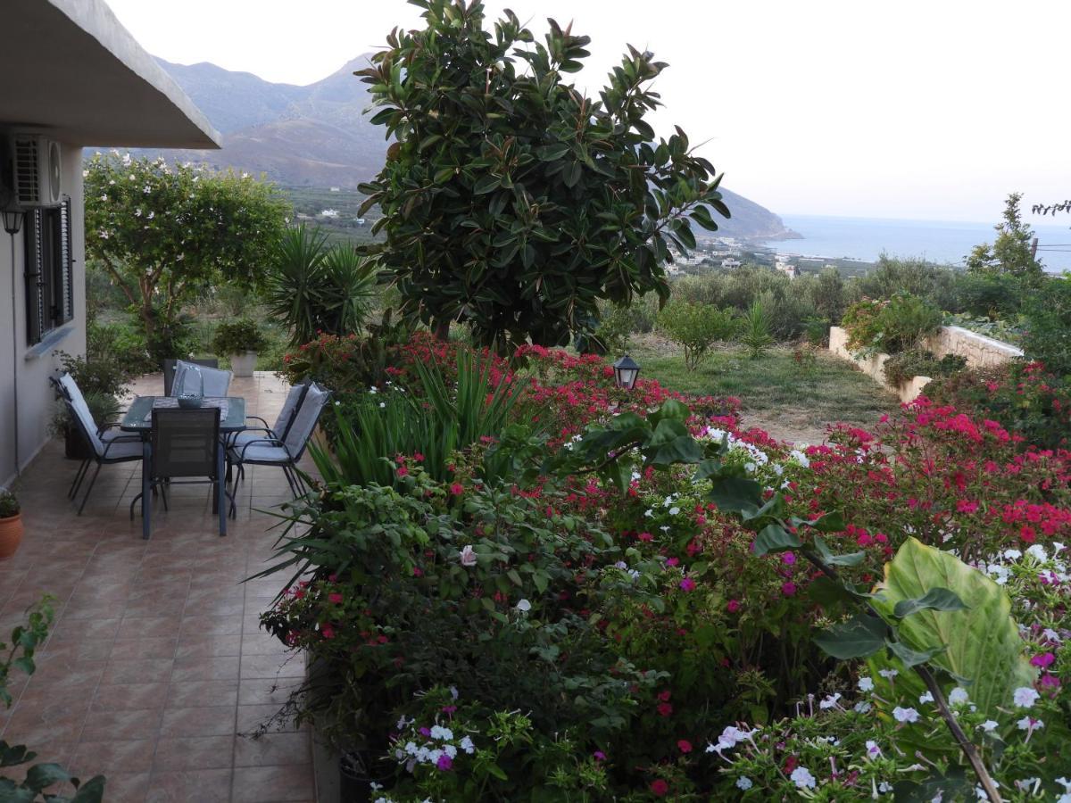 Chrissi'S House With Garden And Sea View Zerviana Villa Kíssamos Exteriör bild